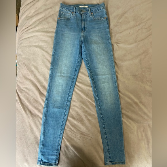 Levi’s jeans - Picture 2 of 2